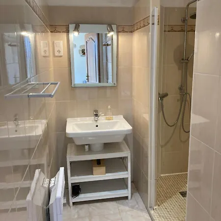 L'oustal Et Tables D'hotes Bed & Breakfast Sonnac (Aveyron)