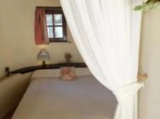 L'oustal Et Tables D'hotes Frühstückspension Sonnac (Aveyron)